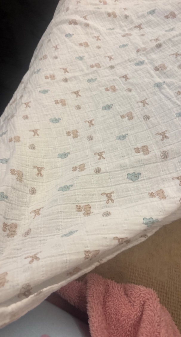 Nakışlı Beyaz Keten Çocuk Battaniyesi - Görsel 2