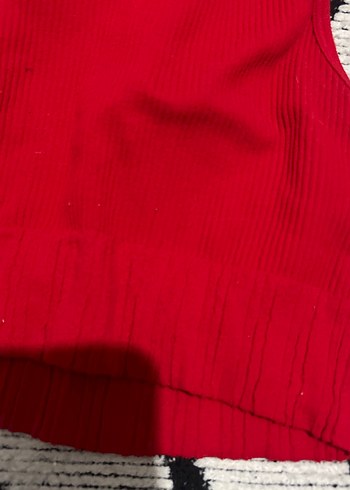 Kız Çocuk Kırmızı Örme Kolsuz Yüksek Yaka Atlet - Görsel 2