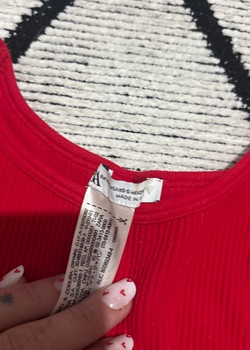 Kız Çocuk Kırmızı Örme Kolsuz Yüksek Yaka Atlet - Görsel 3