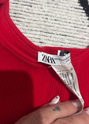 Kız Çocuk Kırmızı Örme Kolsuz Yüksek Yaka Atlet - Görsel 4