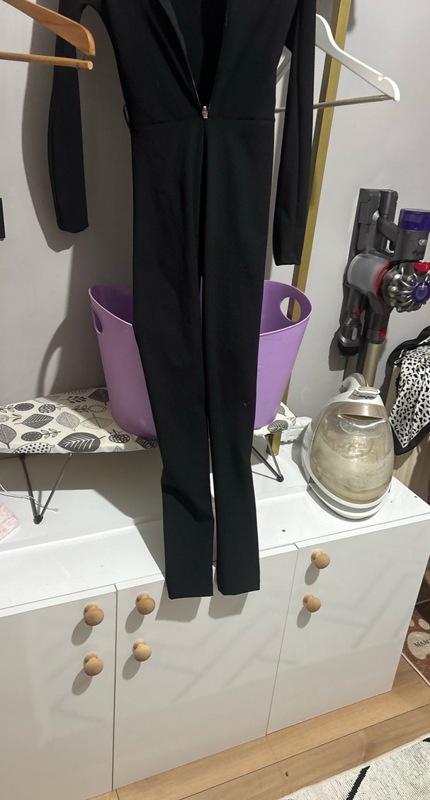 Siyah Uzun Kollu Kadın Tulum - Görsel 2