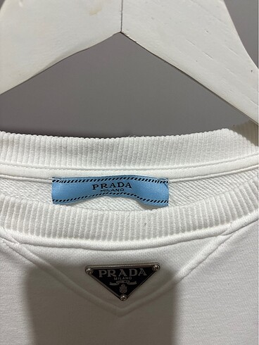 s Beden Sweat minik bir leke var