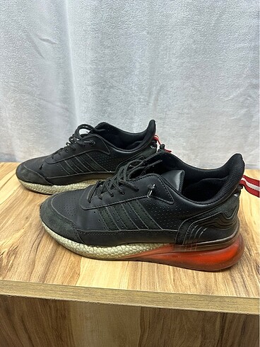 42 Beden Erkek Adidas ayakkabı
