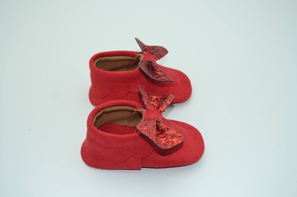 Kız Bebek Kırmızı Süet Fiyonklu İlk Adım Ayakkabısı - Görsel 3