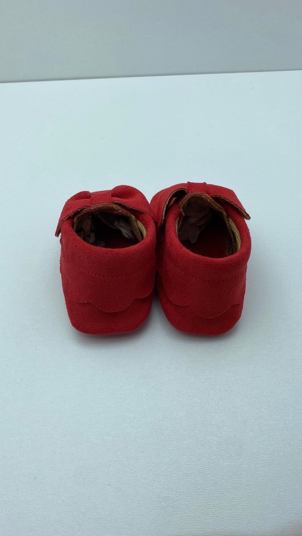 Kırmızı Süet Fiyonklu Bebek İlk Adım Ayakkabısı - Görsel 3