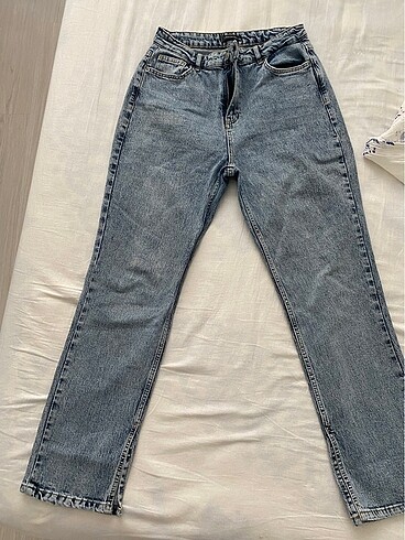 Straight jean