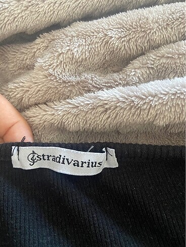 Stradivarius siyah crop