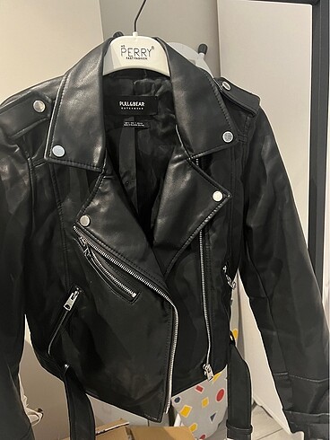 PULL&BEAR DERİ CEKET