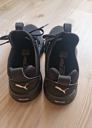 37,5 Beden Puma Spor Ayakkabı