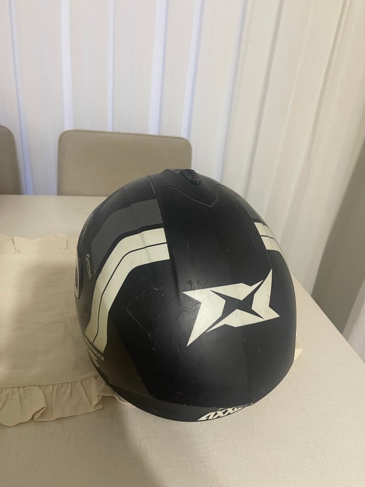 Siyah Axxis Baskılı Kask - Görsel 5