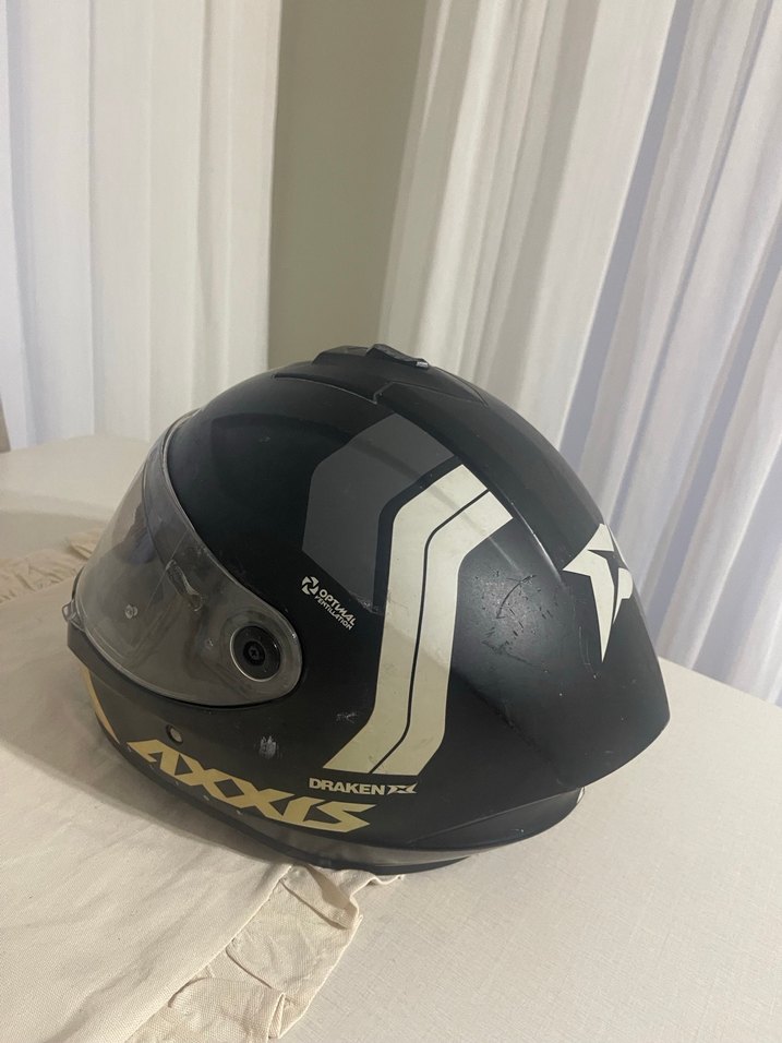 Siyah Axxis Baskılı Kask - Görsel 3