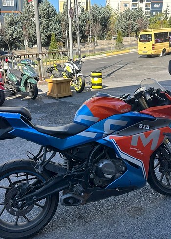 SR250 Motosiklet - Görsel 2