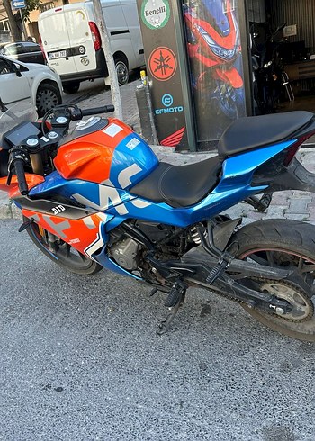 SR250 Motosiklet - Görsel 3