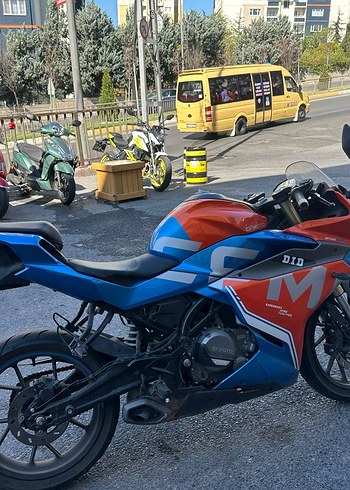 SR250 Motosiklet - Görsel 4