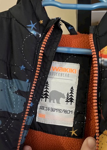 Erkek Çocuk Siyah Desenli Mont - Görsel 3