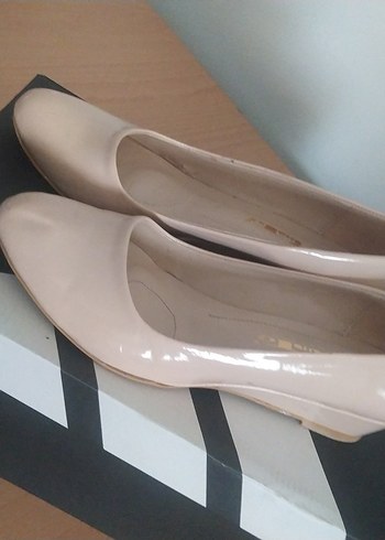 Kırmızı fiyatı farklı Deri Kadın Dolgu Topuk Ayakkabı - Görsel 3