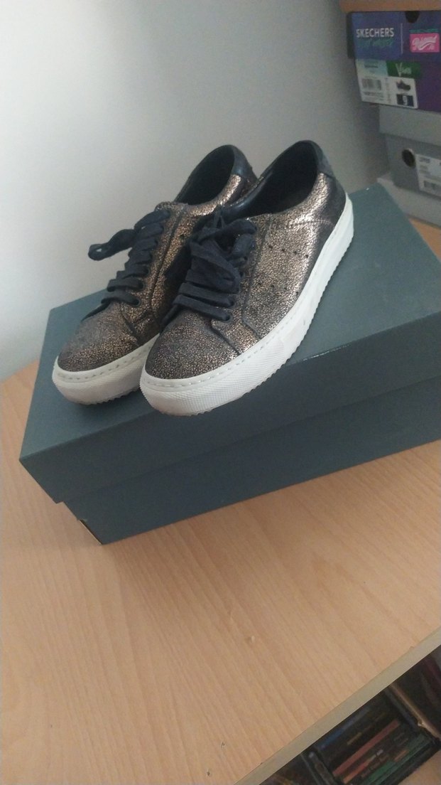 Kırmızı fiyatı farklı Deri Kadın Dolgu Topuk Ayakkabı - Görsel 5