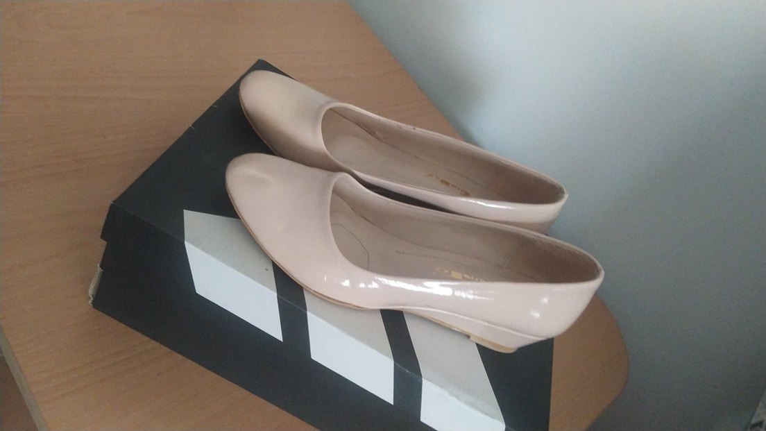 Kırmızı fiyatı farklı Deri Kadın Dolgu Topuk Ayakkabı - Görsel 3