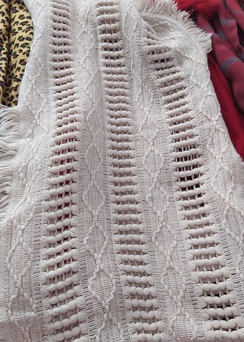 Renkli Püsküllü Kadın Fular - Görsel 4