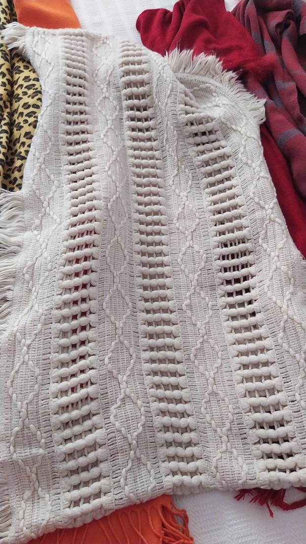 Renkli Püsküllü Kadın Fular - Görsel 4