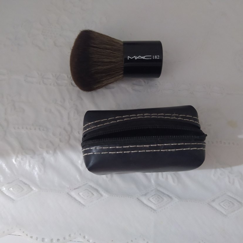 MAC 182 Koyu Kıllı Makyaj Fırçası - Görsel 2