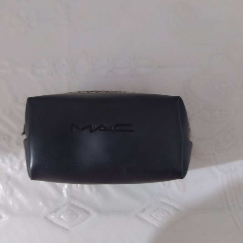 MAC 182 Koyu Kıllı Makyaj Fırçası - Görsel 3