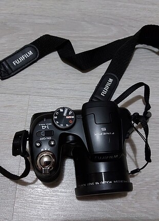 Fuji Film Finepix S2995 Yarı Profesyonel Fotoğraf Makinesi 
