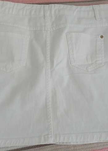 Düğmeli Beyaz Kadın Mini Etek - Görsel 5