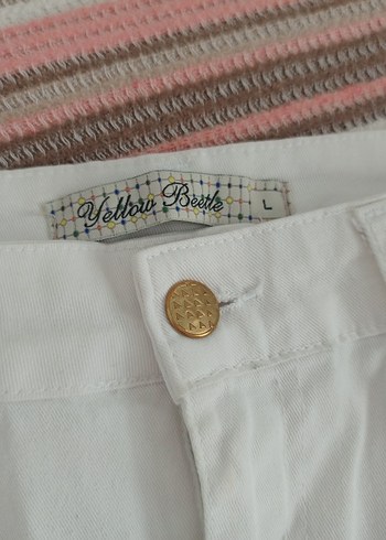 Düğmeli Beyaz Kadın Mini Etek - Görsel 4