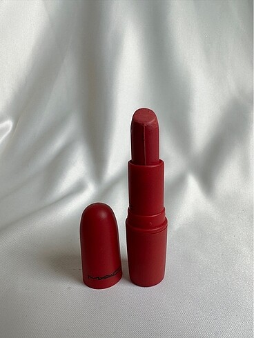 Beden Max factor ve mac ruj