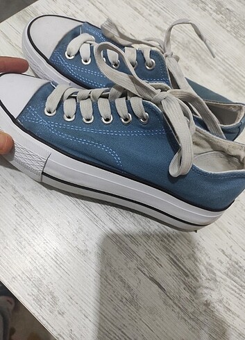 36 Beden mavi Renk Converse 