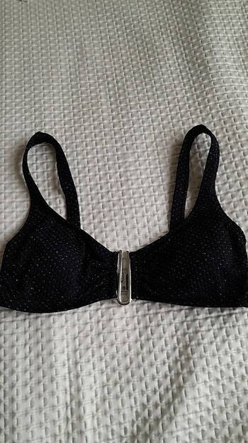 Bikini üst