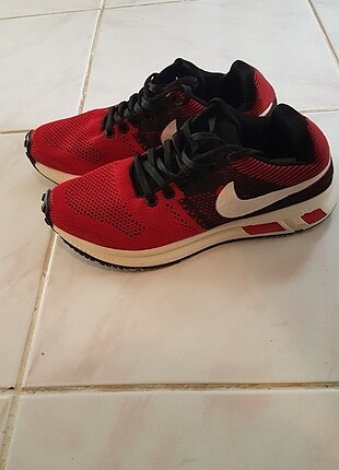 Spor ayakkabi