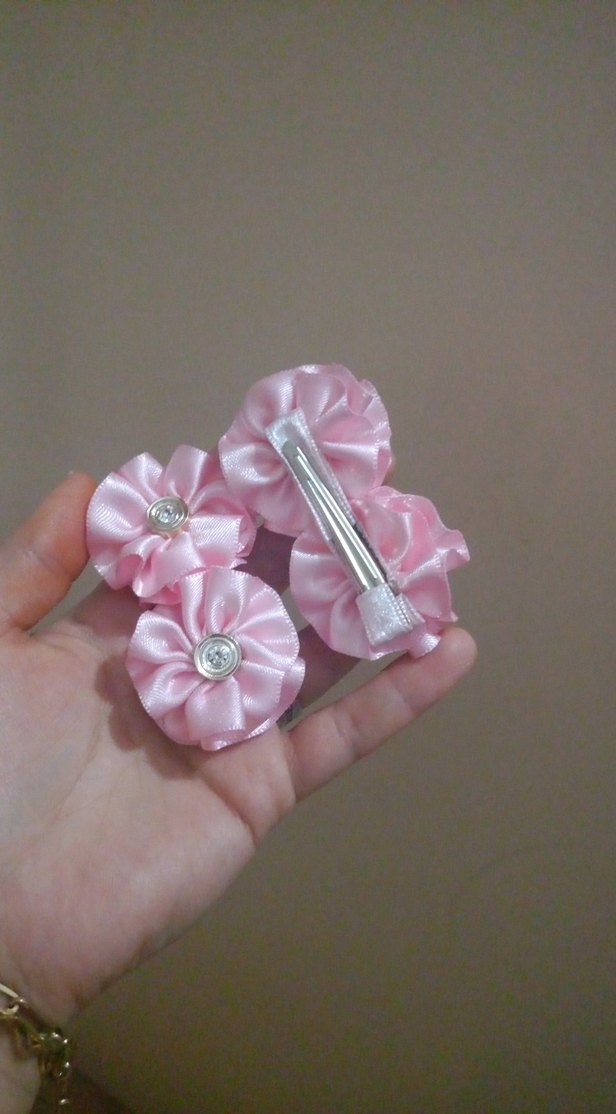 Pembe Çiçekli Kurdeleli Çocuk Toka Seti - Görsel 2