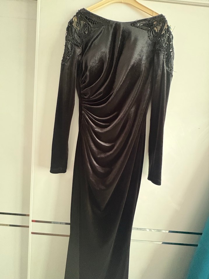 Uzun Siyah  Drapeli Kadın Elbise - Görsel 2