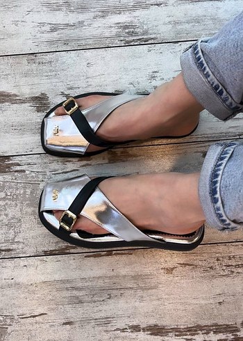 Miu Miu Terlik