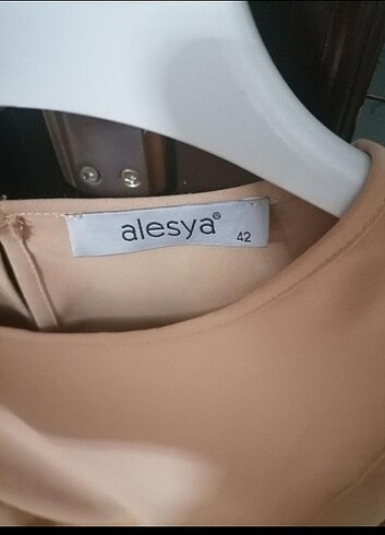 Alesya 42 beden