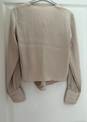 34 Beden ten rengi Renk H&M bluz