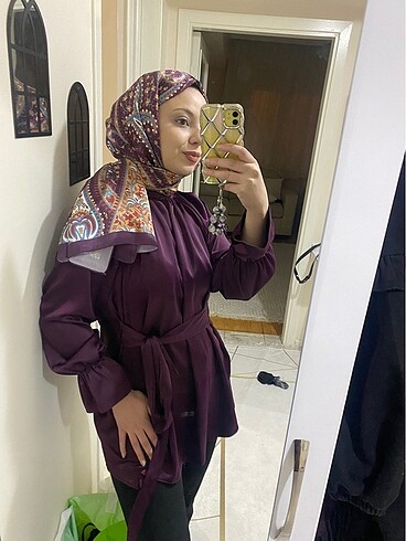Beden çeşitli Renk Retro etnik şal ve mor tunik