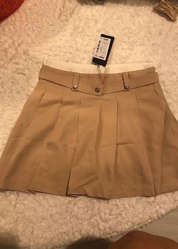 Bej Mini Etek, Kemerli, Gevşek Kesim