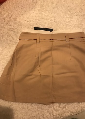 Trendyol & Milla Bej Mini Etek, Kemerli, Gevşek Kesim