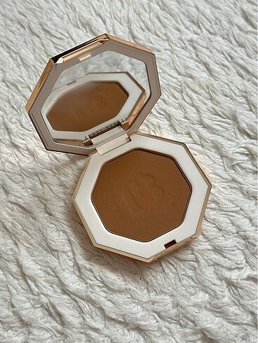 Bronzer