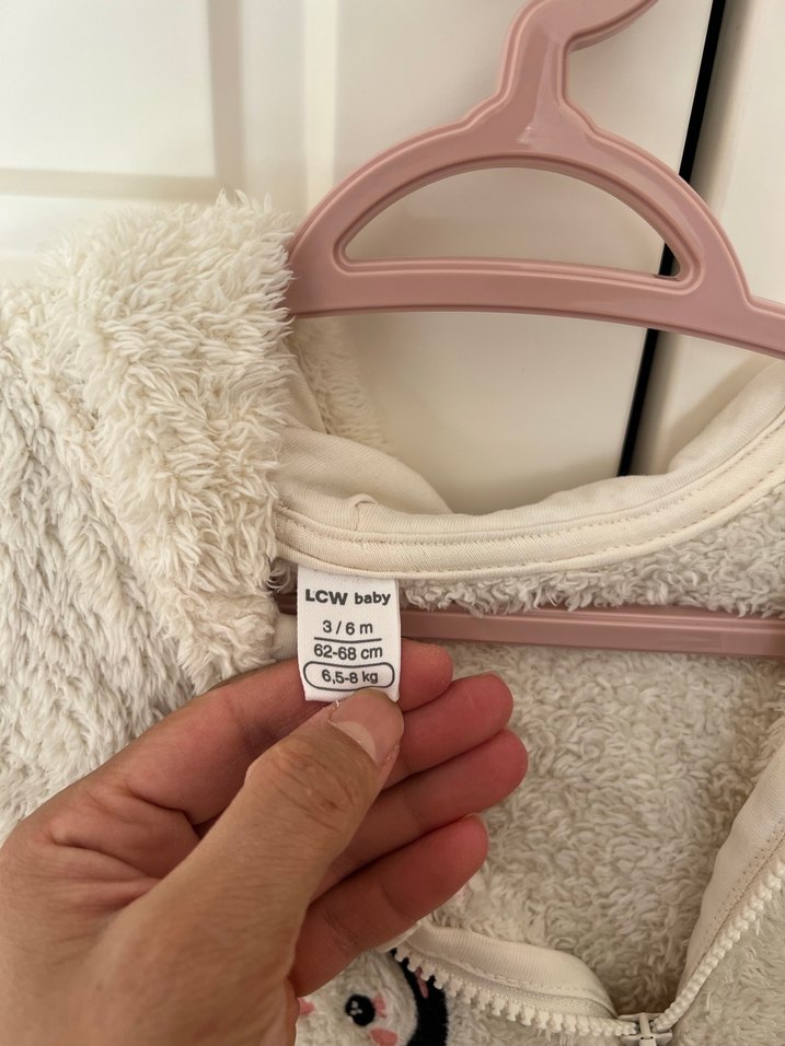 Kapüşonlu Beyaz Bebek Tulum - Görsel 2