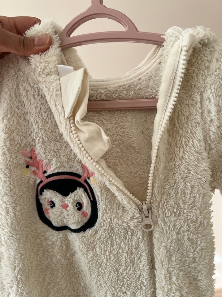 Kapüşonlu Beyaz Bebek Tulum - Görsel 5