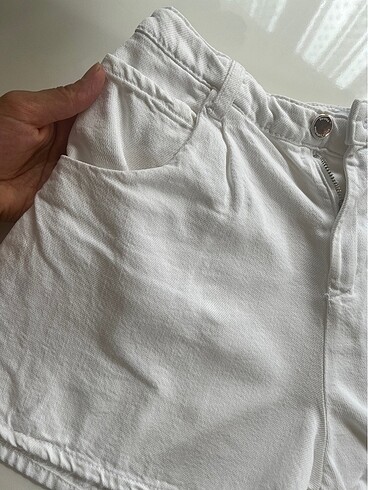 Bershka marka kadın şort - Görsel 5