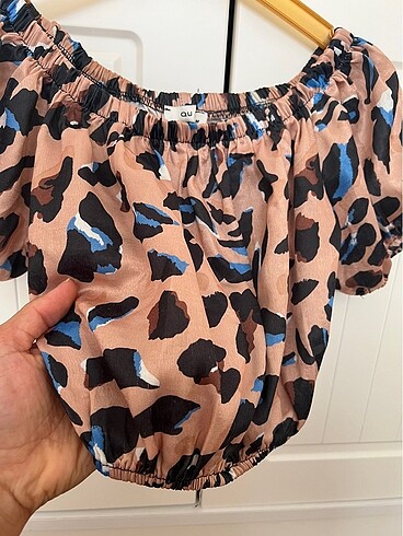 Kadın crop - Görsel 2