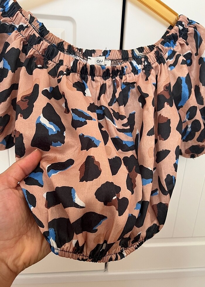 Kadın crop - Görsel 2