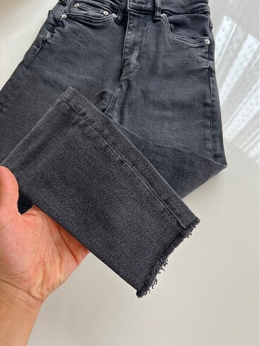 xs Beden siyah Renk Zara marka jean pantolon