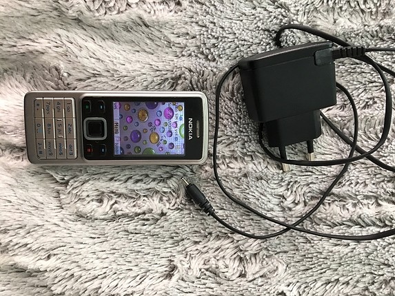 Telefon