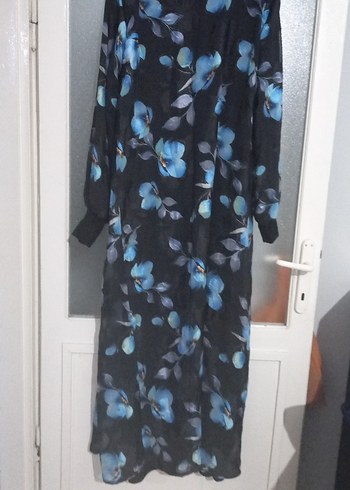 Mavi Çiçek Desenli Uzun Kollu Uzun Elbise - Görsel 2